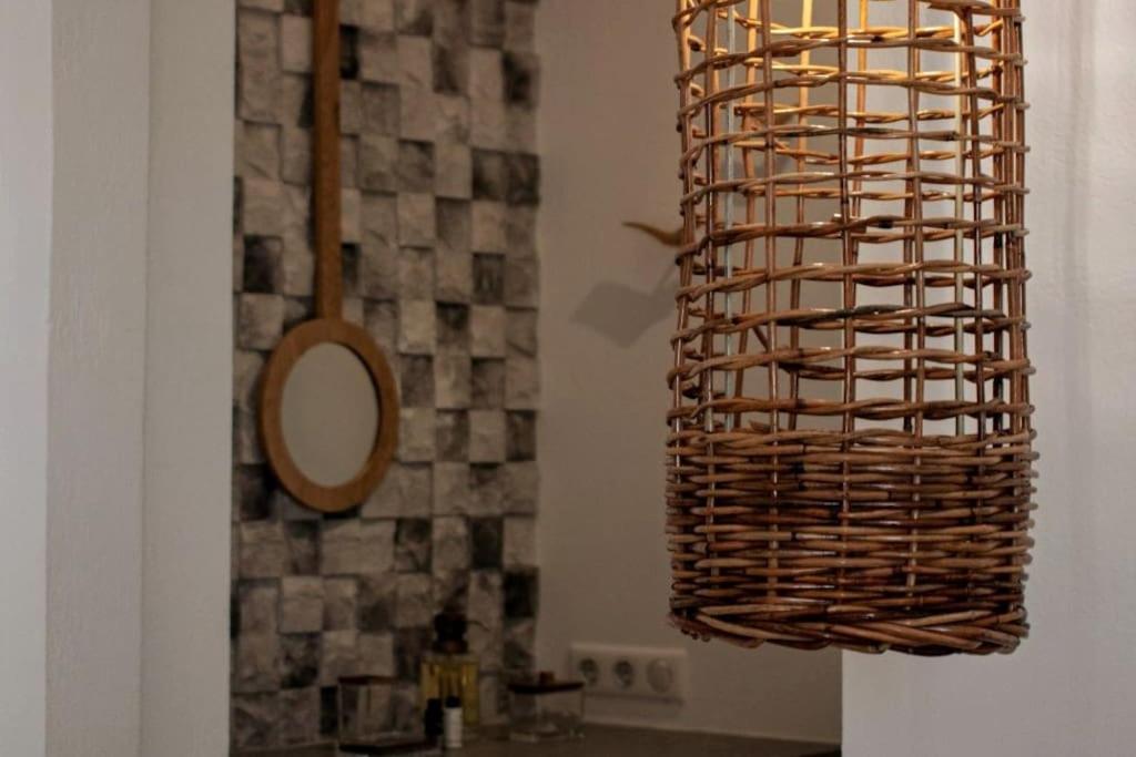 Aurora Apartment Pera Gyalos Екстериор снимка